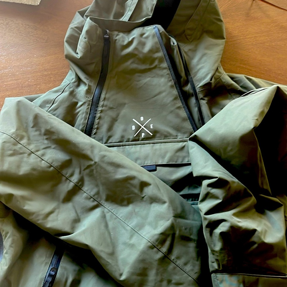 Dope Akin snow jacket olive green size M